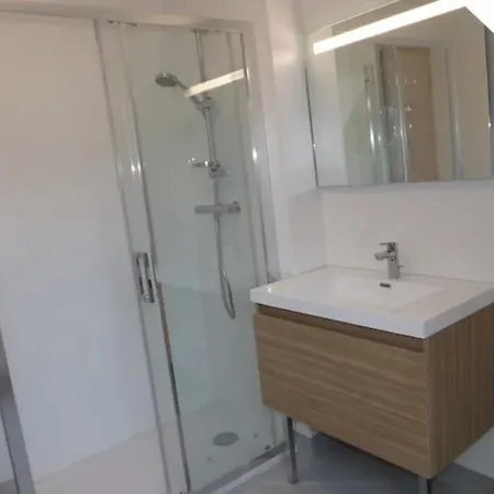 Apartmán 1 7-9 Pers Puy Mary - Confort & Nature En Auvergne Le Claux